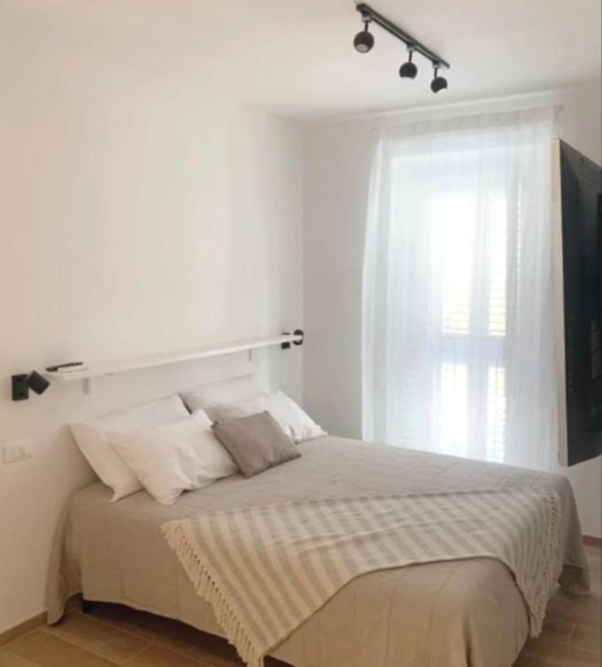Hotel Vicolo 923 San Benedetto del Tronto Esterno foto